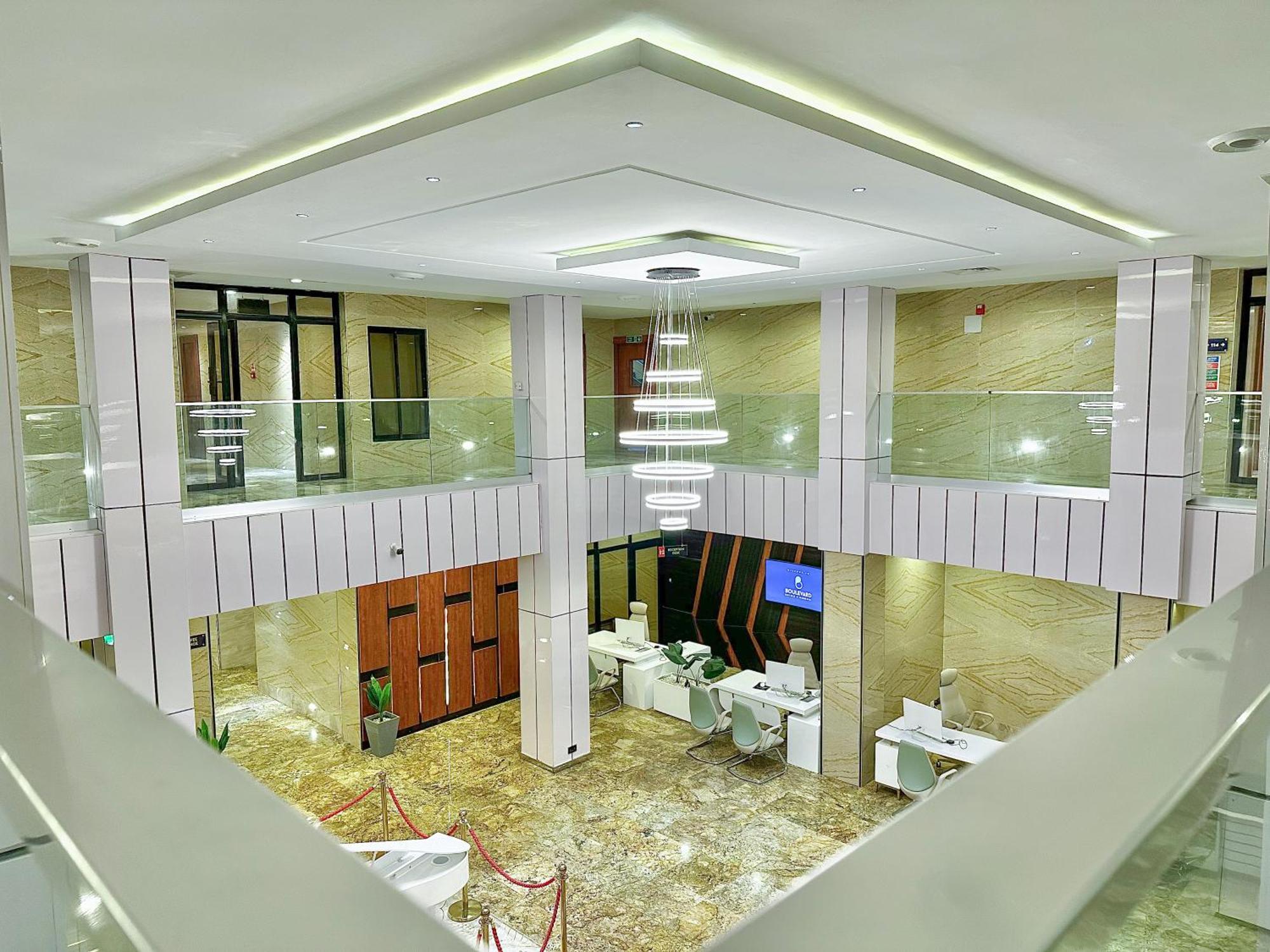 Boulevard Owerri Hotel エクステリア 写真